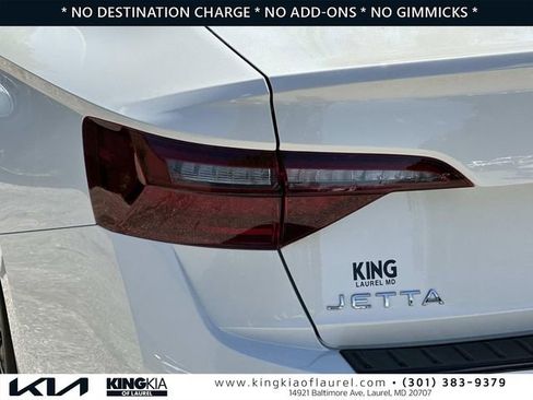 Used 2024 Volkswagen Jetta SEL FWD image 29