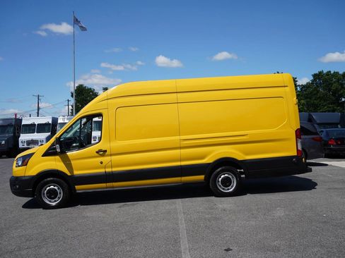 Used 2021 Ford Transit 250 148 High Roof Extended w/ Parcel Delivery Package RWD image 3