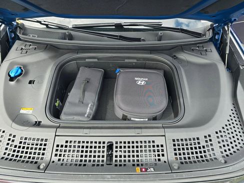 New 2026 Hyundai Ioniq 9 S RWD image 16