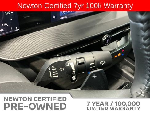 Used 2025 Nissan Murano SV AWD/4WD image 32