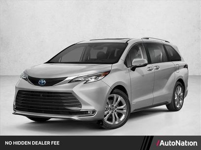 Used 2023 Toyota Sienna Platinum