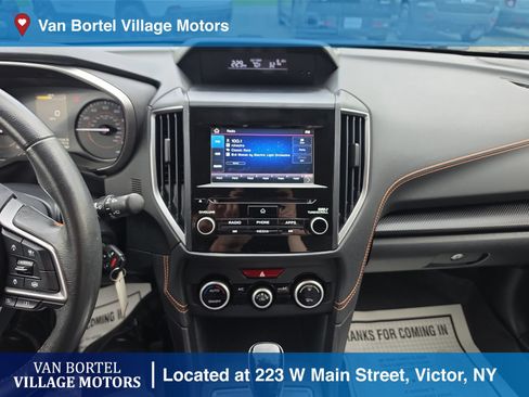 Used 2021 Subaru Crosstrek 2.0i Premium AWD/4WD image 17
