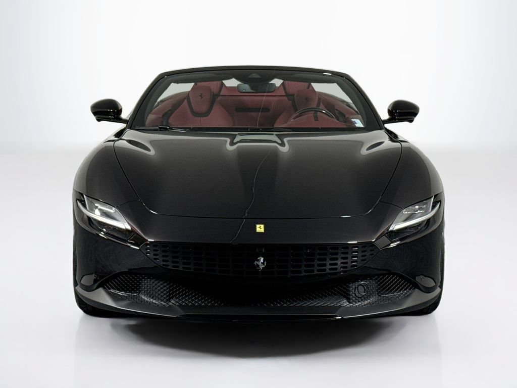 Used 2026 Ferrari Roma Spider RWD image 12