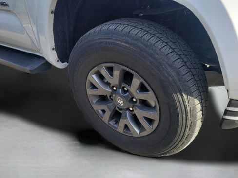 Certified 2023 Toyota Tacoma SR5 image 27