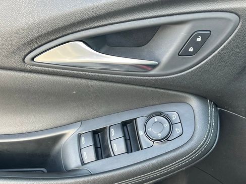 Certified 2024 Buick Encore GX Sport Touring image 33