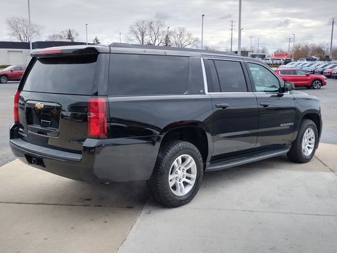 Used 2019 Chevrolet Suburban LT image 15