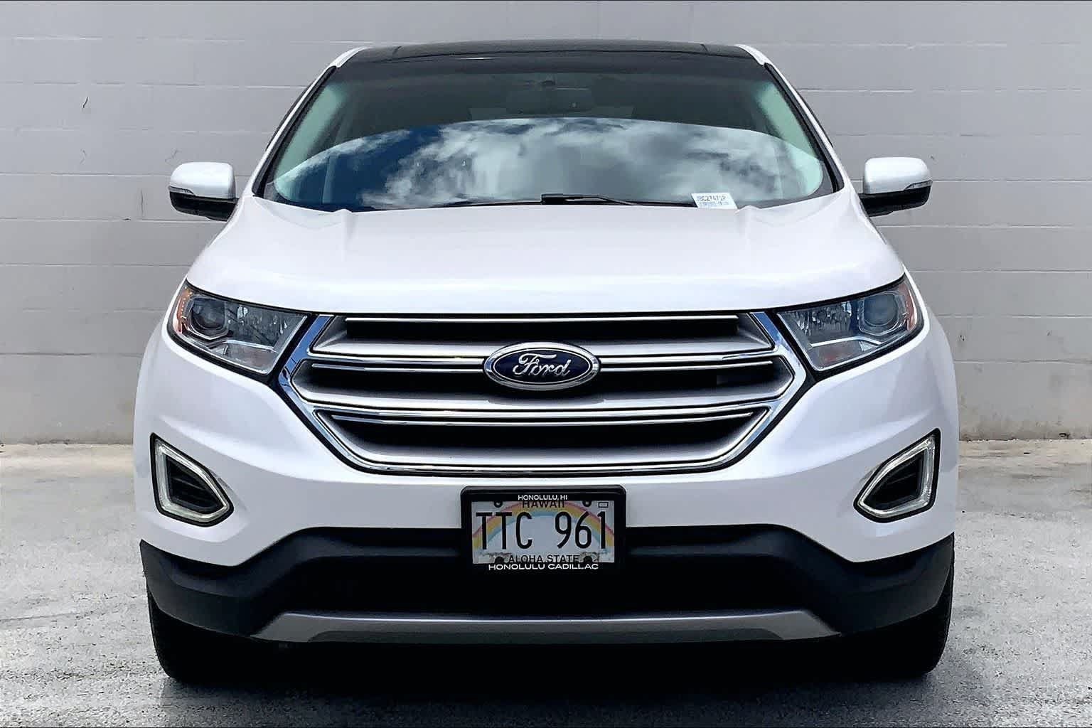 Used 2018 Ford Edge Titanium w/ Equipment Group 301A FWD image 6