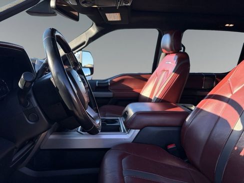 Used 2019 Ford F350 Platinum w/ Platinum Ultimate Package image 9