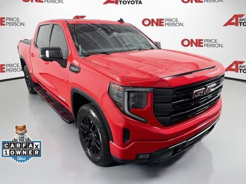 Used 2025 GMC Sierra 1500 Elevation w/ Elevation Premium Package AWD/4WD image 1