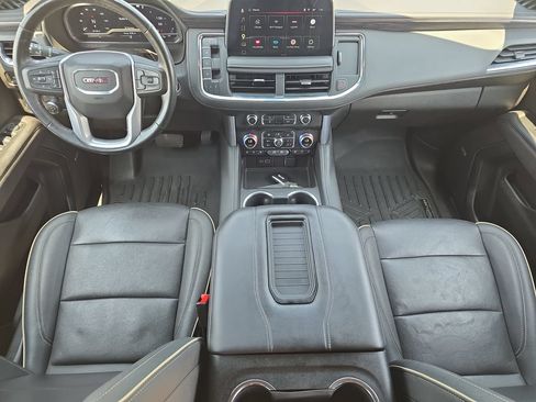 Used 2022 GMC Yukon SLT w/ SLT Luxury Package AWD/4WD image 9