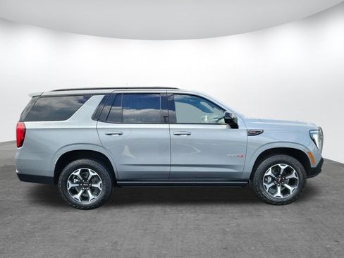 Used 2026 GMC Yukon AT4 w/ AT4 Premium Package AWD/4WD image 4