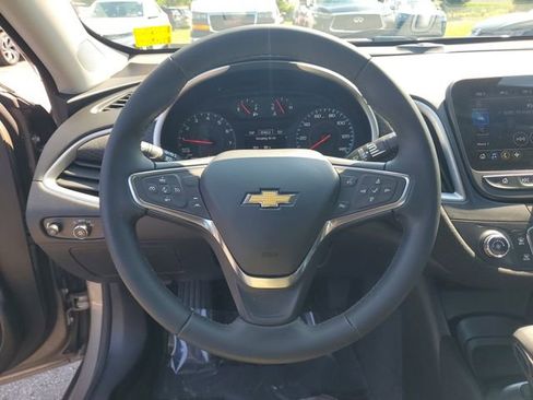 Used 2024 Chevrolet Malibu RS image 22