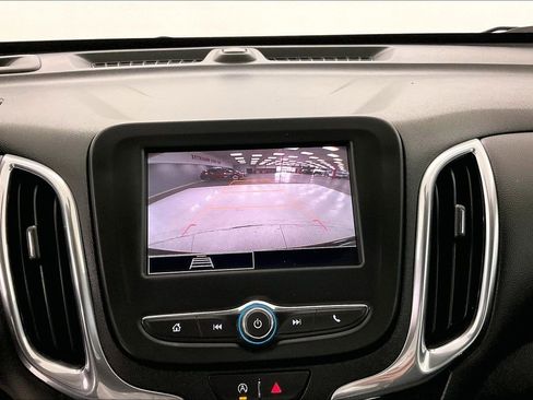 Used 2024 Chevrolet Equinox LT FWD image 14