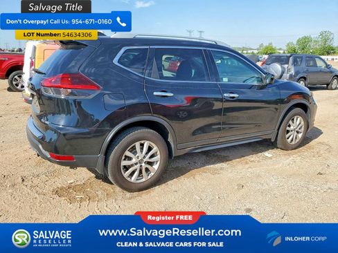 Used 2018 Nissan Rogue SV w/ Sun & Sound Touring Package AWD/4WD image 4