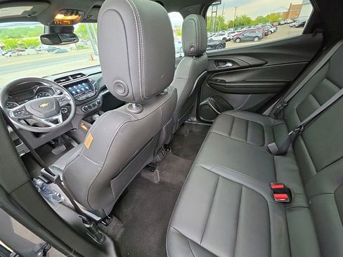 Used 2023 Chevrolet TrailBlazer ACTIV w/ Sun and Liftgate Package AWD/4WD image 24