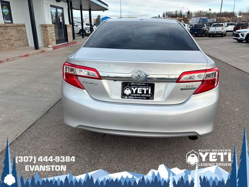 Used 2012 Toyota Camry XLE image 4