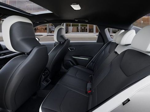 New 2026 Kia K4 GT-Line Turbo FWD image 18