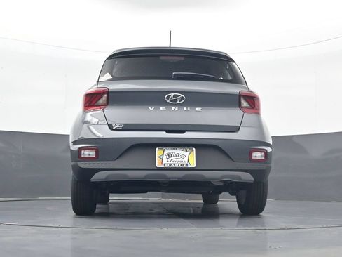 New 2026 Hyundai Venue SE FWD image 26