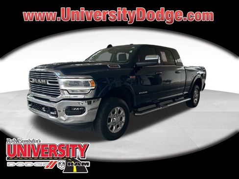 Used 2022 RAM 2500 Laramie AWD/4WD image 1
