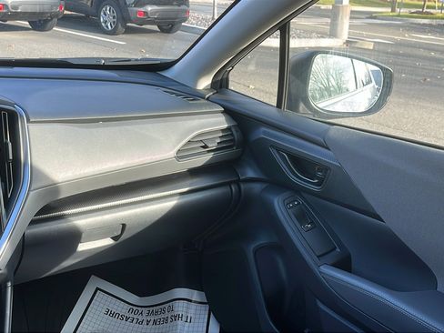 Certified 2024 Subaru Crosstrek 2.0i Premium image 23