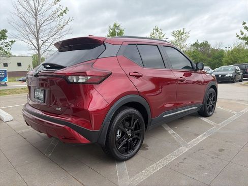 Used 2021 Nissan Kicks SR w/ SR Premium Package image 7