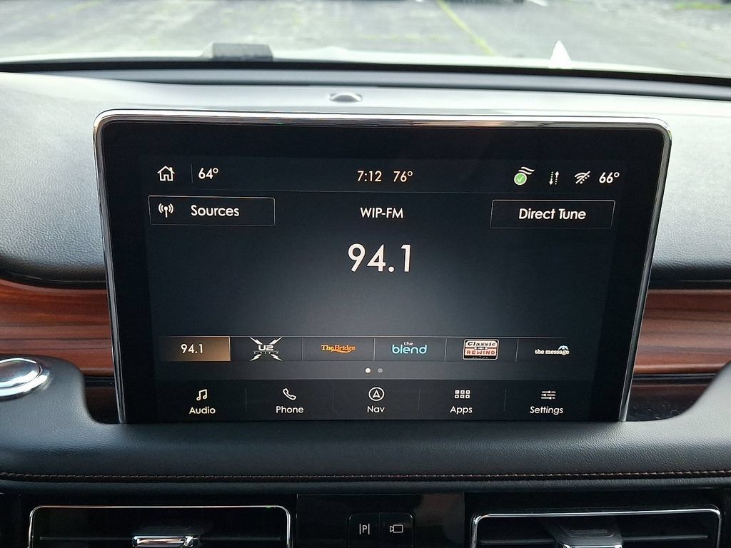 Used 2024 Lincoln Aviator Reserve w/ Equipment Group 201A AWD/4WD image 21