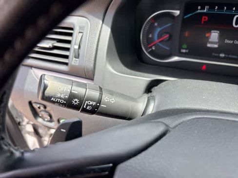 Used 2021 Honda Pilot Special Edition image 16