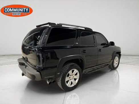 Used 2005 Chevrolet Tahoe Z71 w/ Preferred Equipment Group AWD/4WD image 8