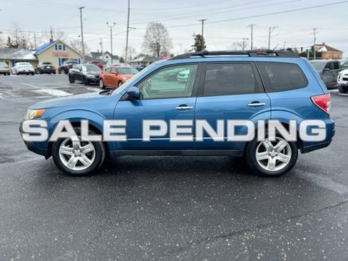Used 2010 Subaru Forester 2.5X Premium image 4