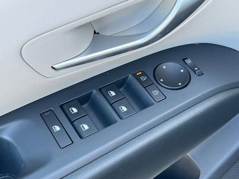 Certified 2025 Hyundai Tucson SEL image 14