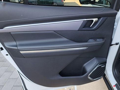 New 2026 Buick Enclave Sport Touring w/ Power Package image 44