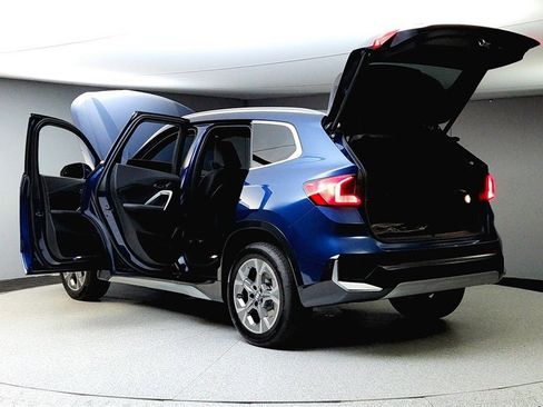 Used 2025 BMW X1 xDrive28i w/ Convenience Package image 11