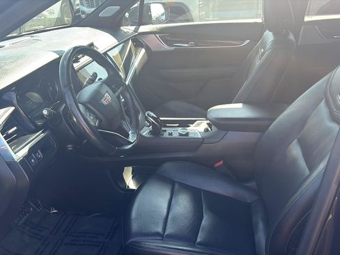 Used 2020 Cadillac XT6 Premium Luxury AWD/4WD image 23