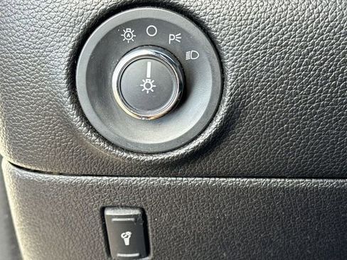 Used 2015 Lincoln Navigator 4WD image 17