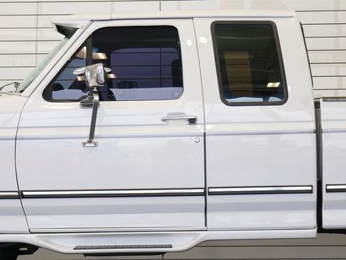 Used 1997 Ford F250 XLT image 48