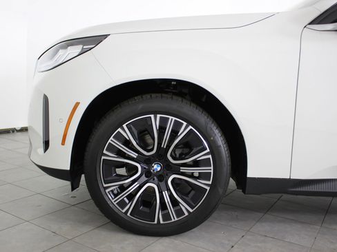 New 2026 BMW X3 xDrive30 w/ Convenience Package image 11
