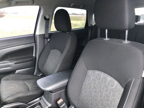 Used 2022 Mitsubishi Outlander Sport ES image 13