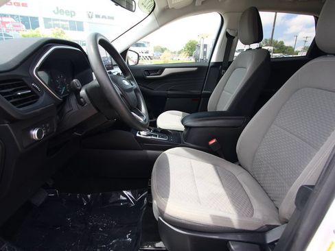 Used 2022 Ford Escape SE AWD/4WD image 6