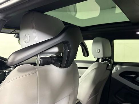 New 2026 Land Rover Range Rover Evoque S image 21