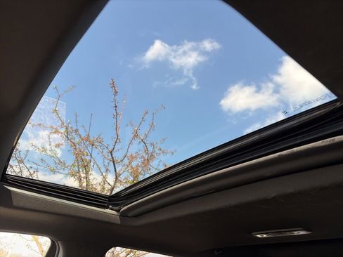 Used 2026 Chevrolet Silverado 1500 High Country image 20