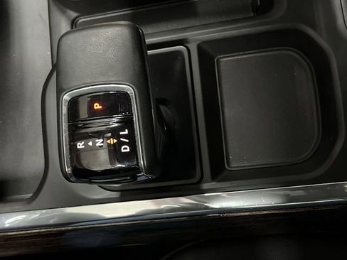 Certified 2024 GMC Sierra 1500 Elevation w/ Elevation Premium Package AWD/4WD image 16