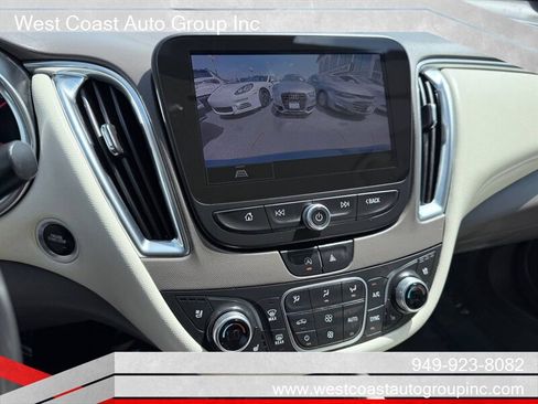 Used 2024 Chevrolet Malibu LT FWD image 15