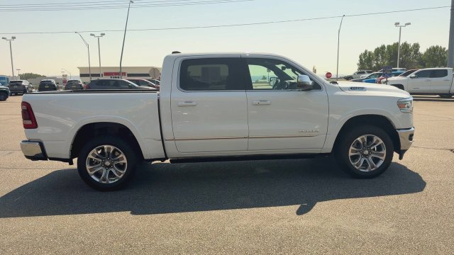 Used 2024 RAM 1500 Limited AWD/4WD image 9