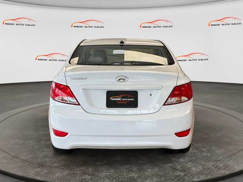 Used 2016 Hyundai Accent SE FWD image 9