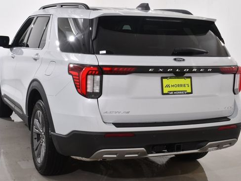 New 2026 Ford Explorer Active w/ Active Comfort Package AWD/4WD image 14