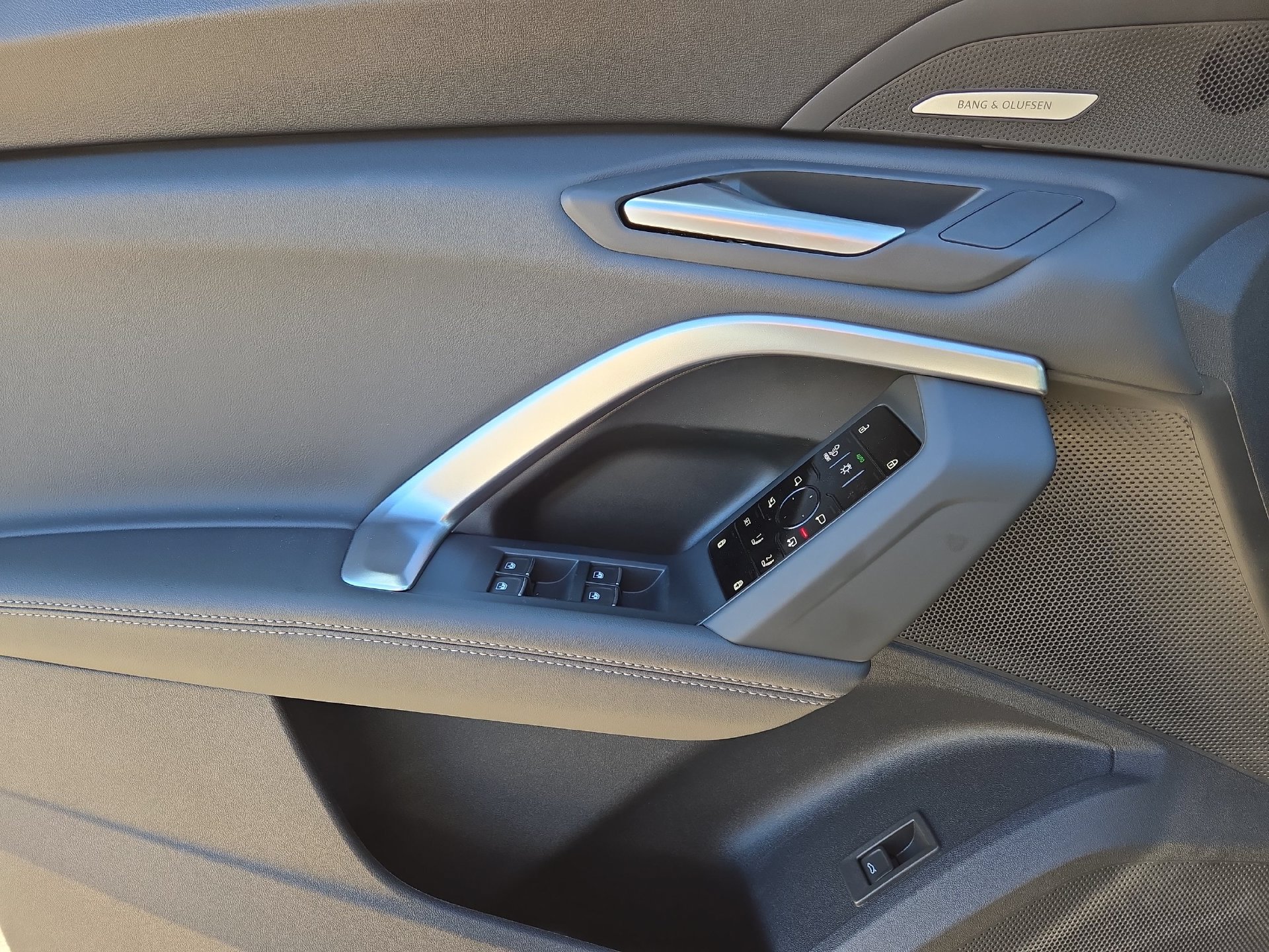 New 2026 Audi Q5 Premium Plus AWD/4WD image 15