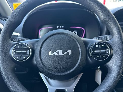 Used 2024 Kia Soul LX w/ Option Group 015 image 24