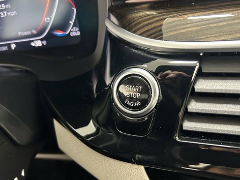 Used 2023 BMW 540i xDrive w/ M Sport Package image 15