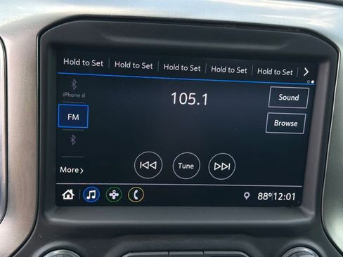 Used 2021 Chevrolet Silverado 1500 LT image 26