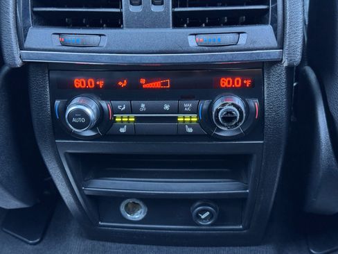 Used 2016 BMW X5 xDrive50i image 36